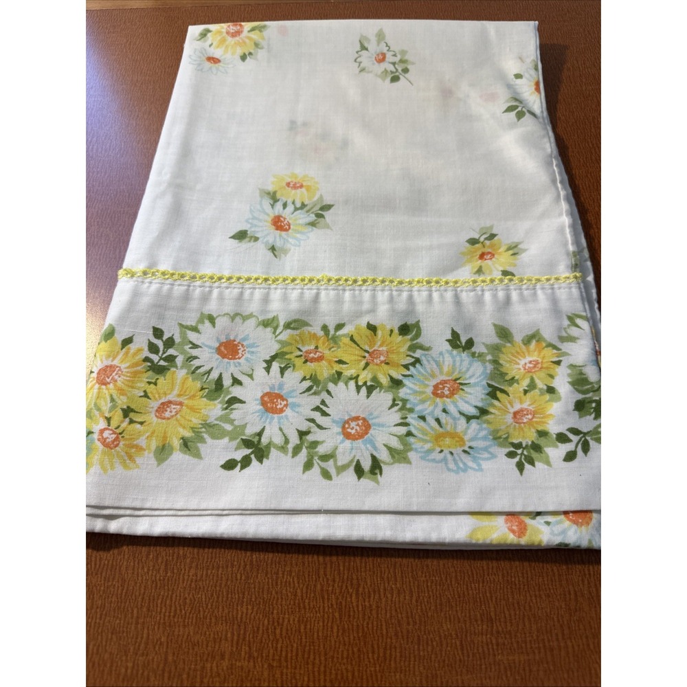 Vintage Morgan Jones Yellow White Daisy Floral Pillowcase Standard‎